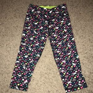 Victoria’s Secret Cropped XS Workout Leggings